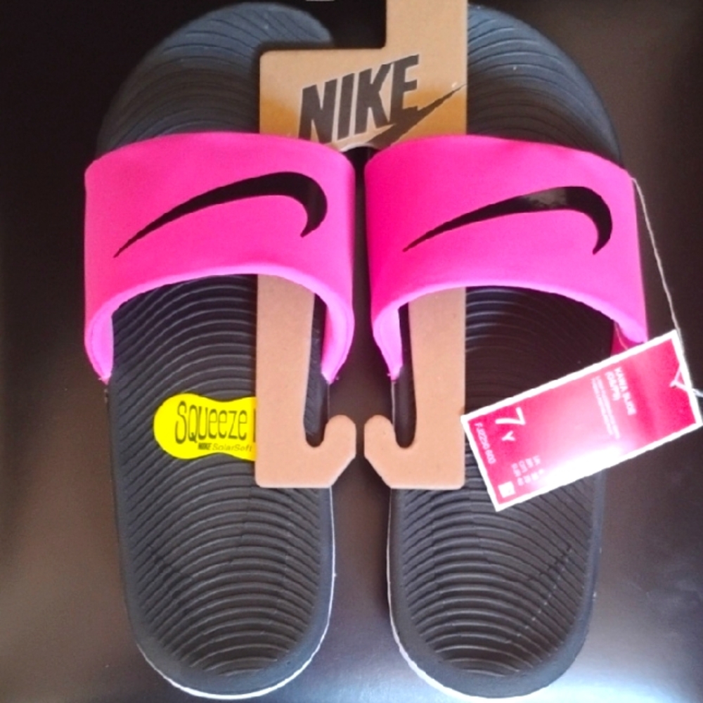 NWT NIKE slides